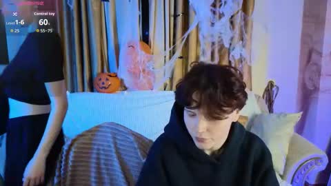 Snapshot of babees_eva chatting on 10-20-25, 07:14 Sweety Eva online show from 10-20-25, 07:14