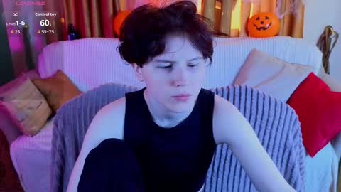 Snapshot of babees_eva chatting on 10-21-25, 11:11 Sweety Eva online show from 10-21-25, 11:11