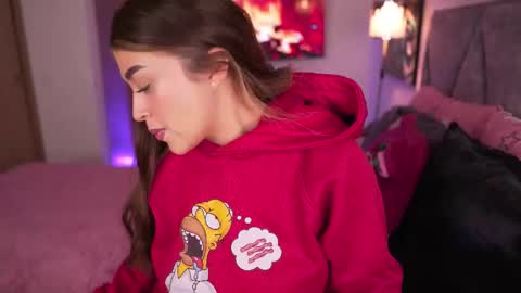 Samanta online show from 10-13-25, 04:45