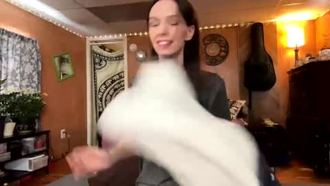 Snapshot of babiifern chatting on 02-14-25, 05:57 Fern Browning online show from 02-14-25, 05:57