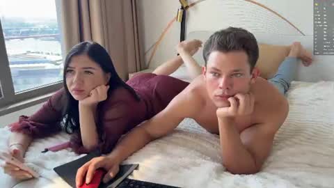 Luna and Medina online show from 06-21-26, 03:14