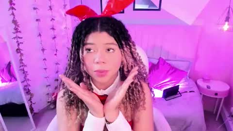 Snapshot of baby__kitty_ chatting on 11-17-25, 07:52 baby__kitty_ online show from 11-17-25, 07:52