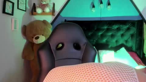 baby__kitty_ online show from 02-21-26, 12:17