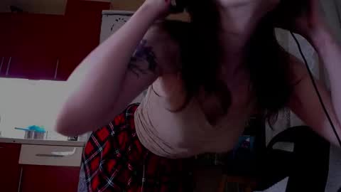 Snapshot of baby_ada chatting on 10-13-25, 05:35 baby ada online show from 10-13-25, 05:35