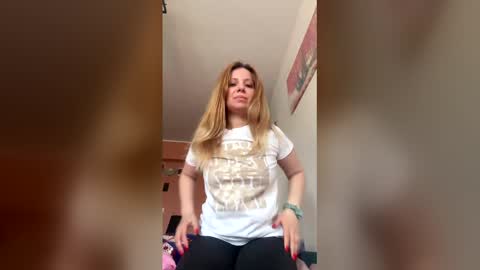 Baby Blonde online show from 05-04-26, 05:36
