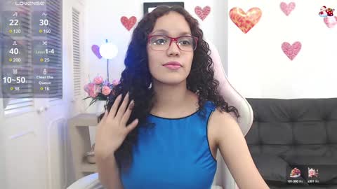 Snapshot of baby_blue18_ chatting on 12-19-24, 07:51 salome online show from 12-19-24, 07:51