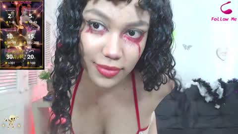 Snapshot of baby_blue18_ chatting on 10-31-25, 06:42 salome online show from 10-31-25, 06:42