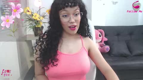 Snapshot of baby_blue18_ chatting on 11-05-25, 05:13 salome online show from 11-05-25, 05:13