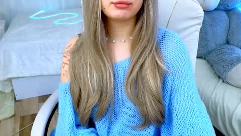 Debora online show from 03-09-25, 12:31