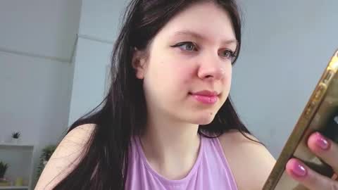 Evalena maybe just Eva online show from 01-08-26, 05:10