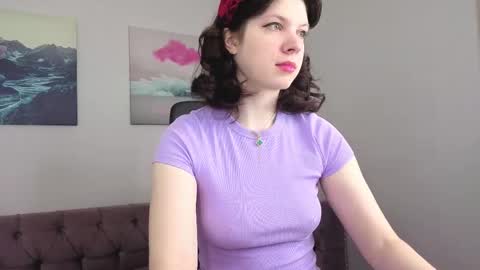 Snapshot of baby_evalena chatting on 05-09-26, 05:23 Evalena maybe just Eva online show from 05-09-26, 05:23