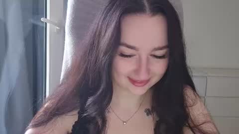 Snapshot of baby_girl_2028 chatting on 06-20-26, 08:06 Gabriella online show from 06-20-26, 08:06