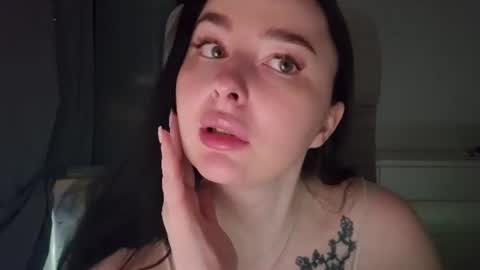 Snapshot of baby_girl_2028 chatting on 06-28-26, 07:58 Gabriella online show from 06-28-26, 07:58