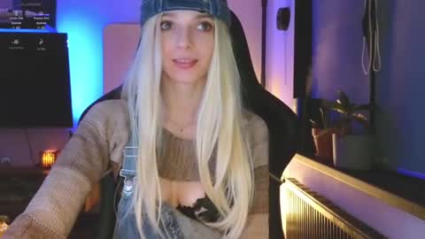 baby gopn1k online show from 01-13-25, 02:53