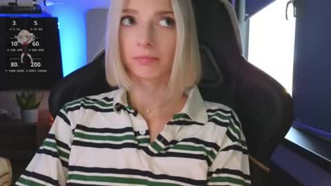 Snapshot of baby_gopn1k chatting on 09-24-25, 05:00 baby gopn1k online show from 09-24-25, 05:00