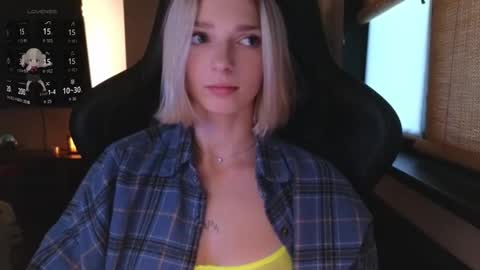 Snapshot of baby_gopn1k chatting on 10-10-25, 03:00 baby gopn1k online show from 10-10-25, 03:00