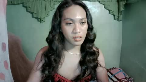 Viatrice online show from 12-22-24, 01:33