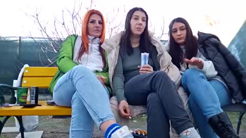 Snapshot of baby_inna chatting on 01-11-25, 11:56 Inna online show from 01-11-25, 11:56