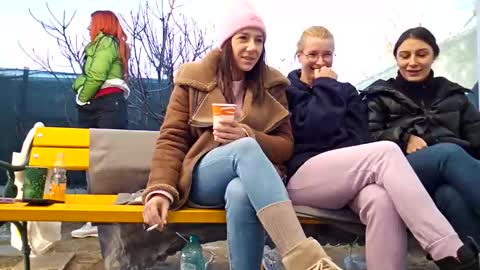 Snapshot of baby_inna chatting on 01-19-25, 09:01 Inna online show from 01-19-25, 09:01