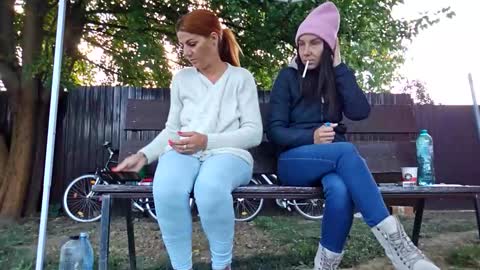 Snapshot of baby_inna chatting on 09-20-25, 04:57 Inna online show from 09-20-25, 04:57