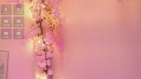 Snapshot of baby_june1 chatting on 06-23-26, 03:48 Baby june online show from 06-23-26, 03:48