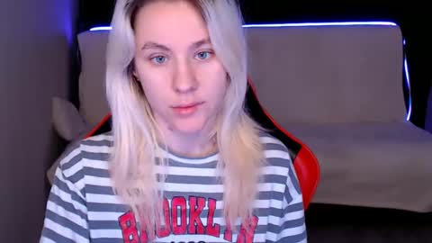 Snapshot of baby_kitte chatting on 12-08-24, 03:43 baby_kitte online show from 12-08-24, 03:43