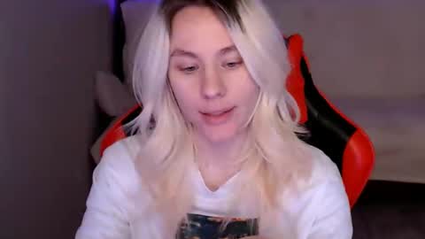 Snapshot of baby_kitte chatting on 12-11-24, 06:36 baby_kitte online show from 12-11-24, 06:36