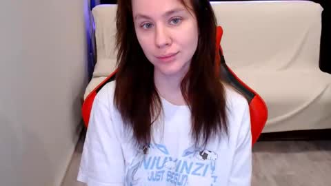 Snapshot of baby_kitte chatting on 12-19-24, 03:29 baby_kitte online show from 12-19-24, 03:29