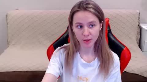 Snapshot of baby_kitte chatting on 02-09-25, 08:54 baby_kitte online show from 02-09-25, 08:54