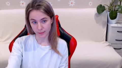 Snapshot of baby_kitte chatting on 02-26-25, 02:59 baby_kitte online show from 02-26-25, 02:59