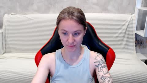 Snapshot of baby_kitte chatting on 09-16-25, 04:02 baby_kitte online show from 09-16-25, 04:02