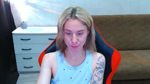 Snapshot of baby_kitte chatting on 11-02-25, 07:11 baby_kitte online show from 11-02-25, 07:11