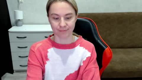 Snapshot of baby_kitte chatting on 11-13-25, 04:11 baby_kitte online show from 11-13-25, 04:11