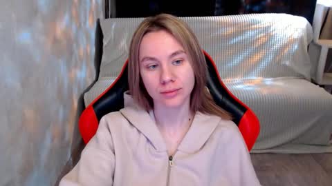 Snapshot of baby_kitte chatting on 11-25-25, 04:01 baby_kitte online show from 11-25-25, 04:01