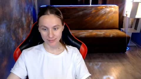 Snapshot of baby_kitte chatting on 07-07-26, 06:47 baby_kitte online show from 07-07-26, 06:47