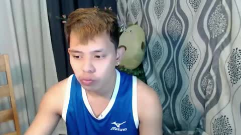 Max online show from 02-25-26, 03:27