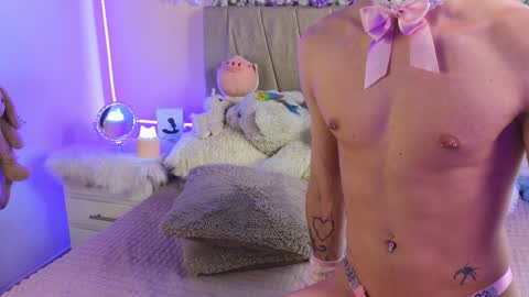  Dani  online show from 12-31-24, 04:16