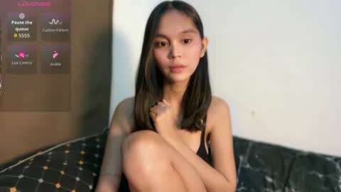 Snapshot of baby_zoexx chatting on 05-21-26, 05:58 baby_zoexx online show from 05-21-26, 05:58