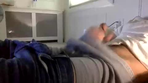 babyboii42o online show from 10-10-25, 09:14