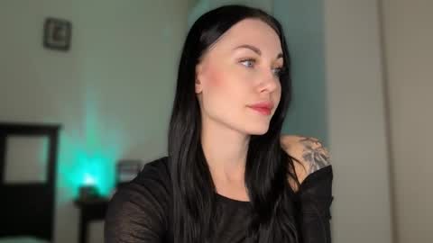 Snapshot of babycoffee chatting on 09-21-25, 09:00 Baby Coffee online show from 09-21-25, 09:00