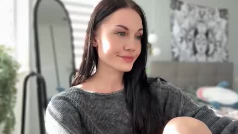 Snapshot of babycoffee chatting on 10-07-25, 12:02 Baby Coffee online show from 10-07-25, 12:02