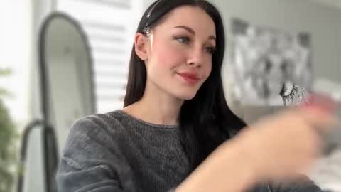 Snapshot of babycoffee chatting on 10-16-25, 10:38 Baby Coffee online show from 10-16-25, 10:38