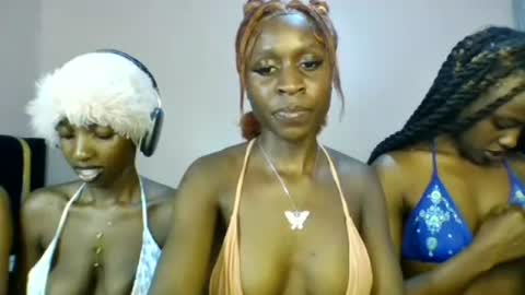 Snapshot of babydoll_230 chatting on 07-06-26, 03:14 Babydoll 230 online show from 07-06-26, 03:14
