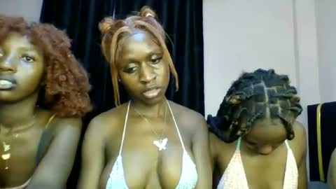 Snapshot of babydoll_230 chatting on 07-14-26, 02:56 Babydoll 230 online show from 07-14-26, 02:56