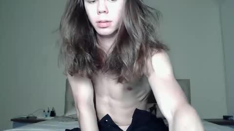 Snapshot of babyezhen chatting on 09-30-25, 08:03 babyezhen online show from 09-30-25, 08:03