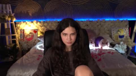 Sasha online show from 03-11-26, 08:59