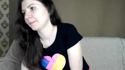 Snapshot of babykaten chatting on 10-02-25, 01:56 babykaten online show from 10-02-25, 01:56