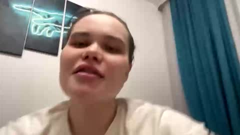 babymeow17 online show from 10-05-25, 01:26