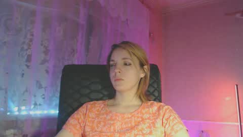Snapshot of babymuro4ka chatting on 02-15-25, 09:26 Sonya online show from 02-15-25, 09:26