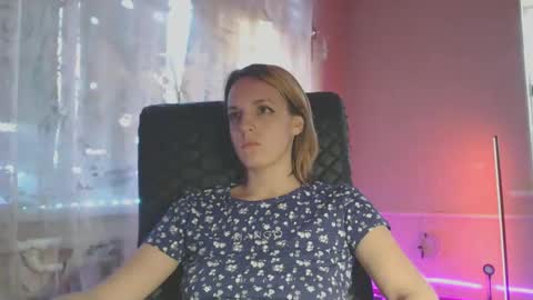 Snapshot of babymuro4ka chatting on 02-21-25, 05:24 Sonya online show from 02-21-25, 05:24